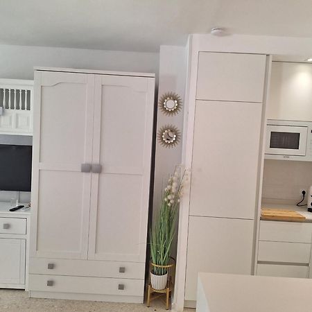 Rosalia Playa San Cristobal Wifi Netflix Apartment อัลมูเญการ์ ภายนอก รูปภาพ