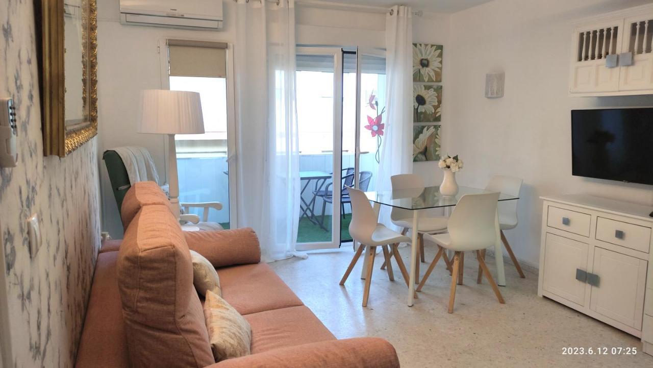 Rosalia Playa San Cristobal Wifi Netflix Apartment อัลมูเญการ์ ภายนอก รูปภาพ