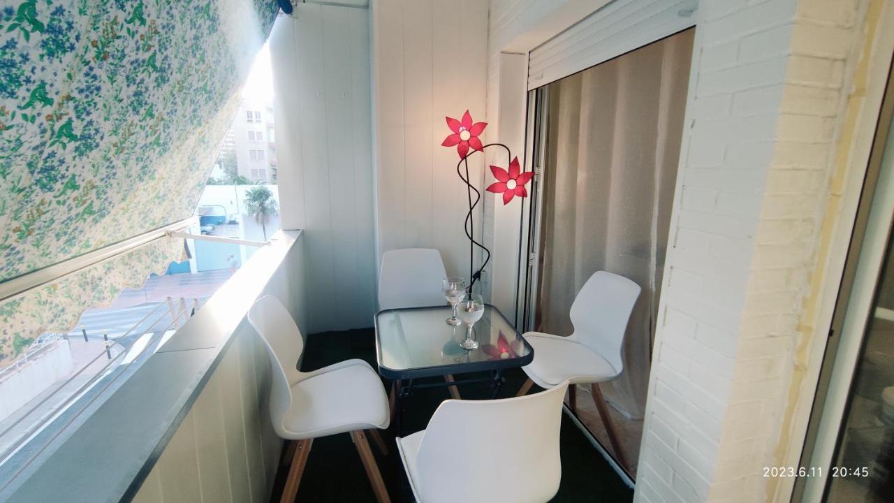 Rosalia Playa San Cristobal Wifi Netflix Apartment อัลมูเญการ์ ภายนอก รูปภาพ